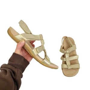 Vionic Amber Sandals Tan Size 9 Gladiator Strappy Orthotic Comfort Shoes Neutral